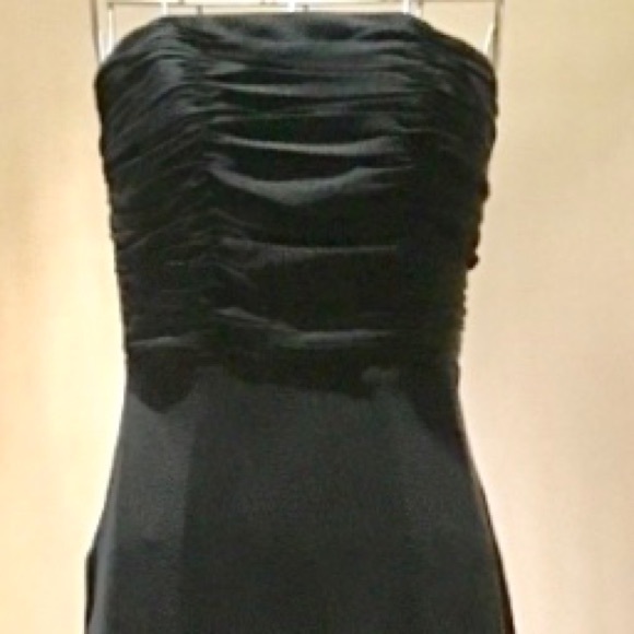 Ralph Lauren Dresses & Skirts - Lauren Ralph Lauren Strapless Silk Gown